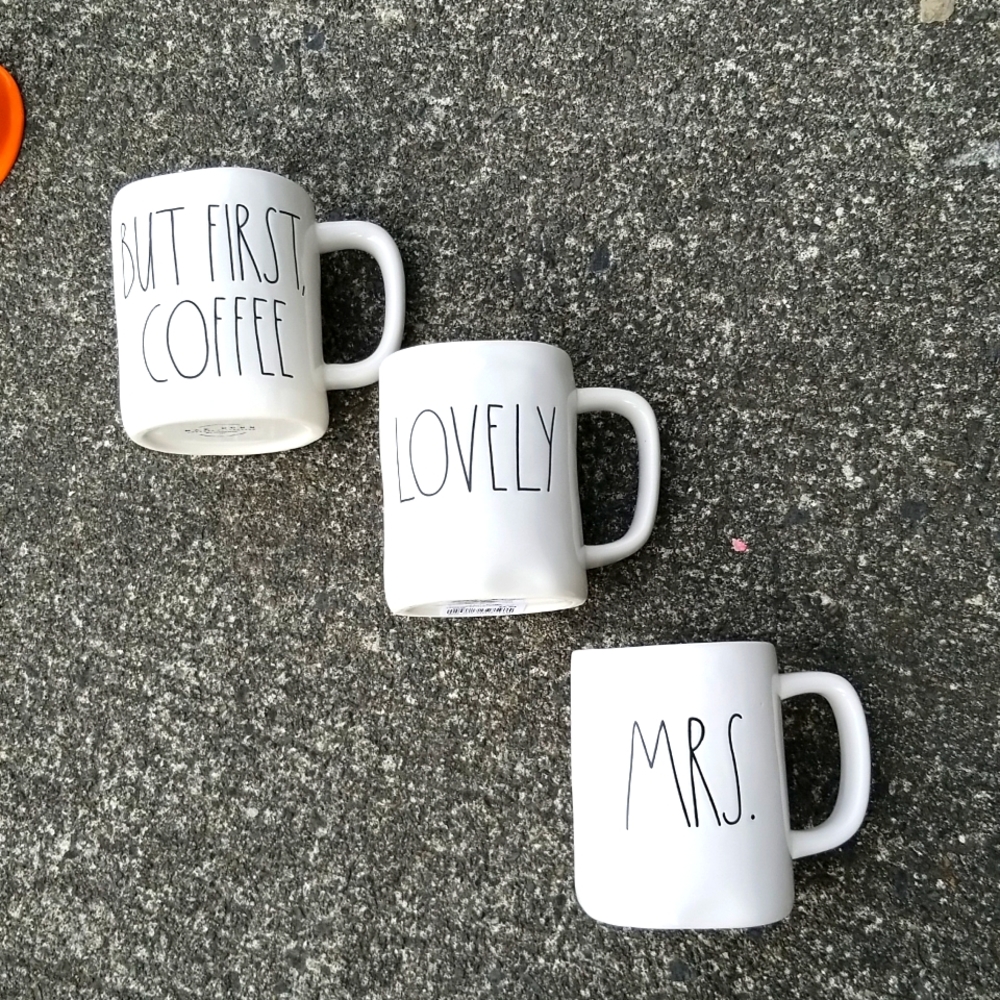 💙Rae Dunn Mug Set💙